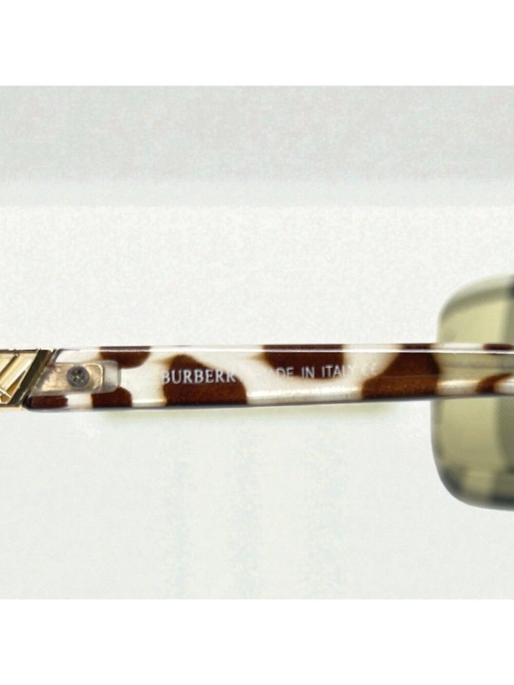 Burberry Women's Oversized Sunglasses Tortoise Frames Gradient Lenses Italy - Picture 11 of 12